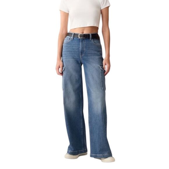 Gap High Rise Stride Wide Leg Cargo Jeans Light Wash Size 27 (4) - Picture 1 of 13